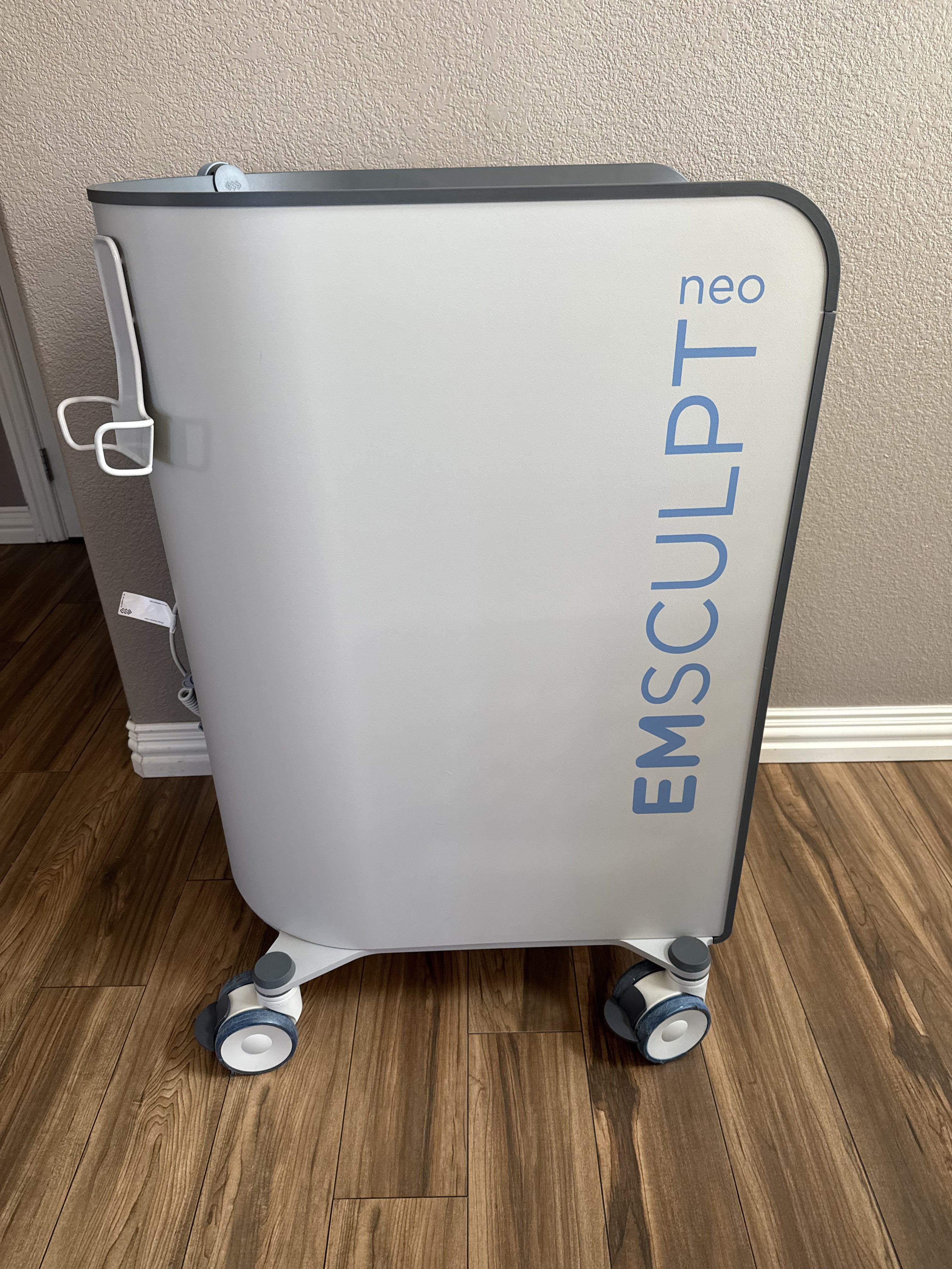 2022 BTL Aesthetics Emsculpt Neo for Sale