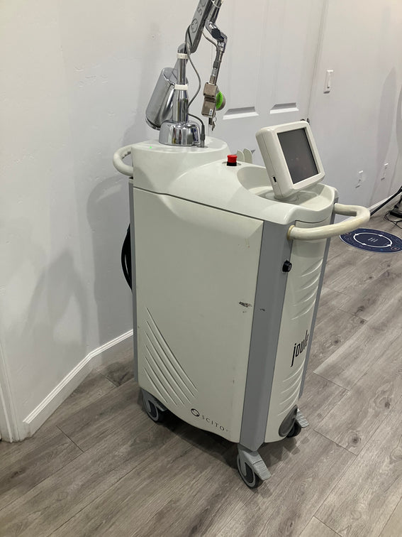2015 Sciton Joule with Micro Laser Peel and BBL for Sale